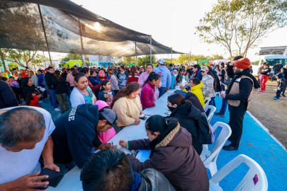 Van familias reynosenses por una transformación Imparable con Carlos Peña Ortiz