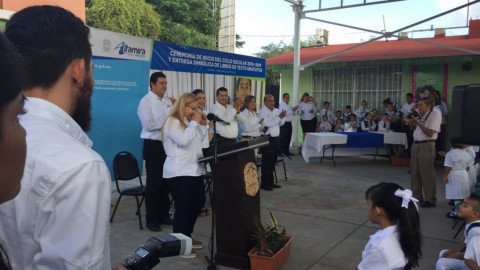 Turnos matutino y vespertino arrancan en el nuevo ciclo escolar.