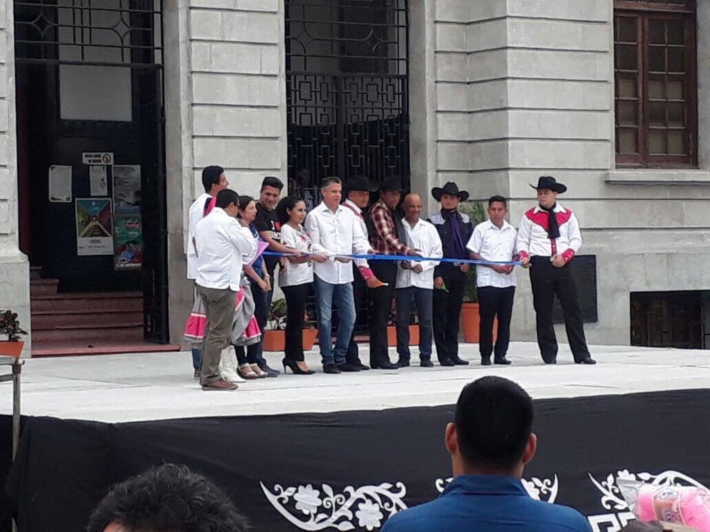 Lamentan que Mitote Folclórico haya sido politizado