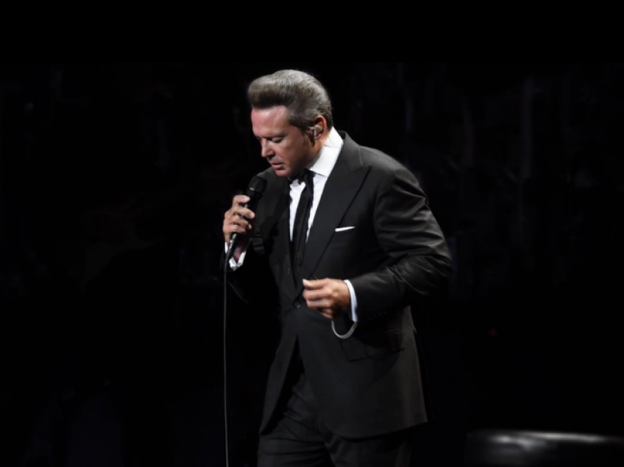Cancela Luis Miguel concierto en Irapuato, Gto