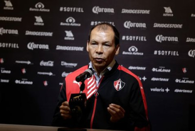 Rafa Márquez volvería en no más de 15 días: Profe Cruz