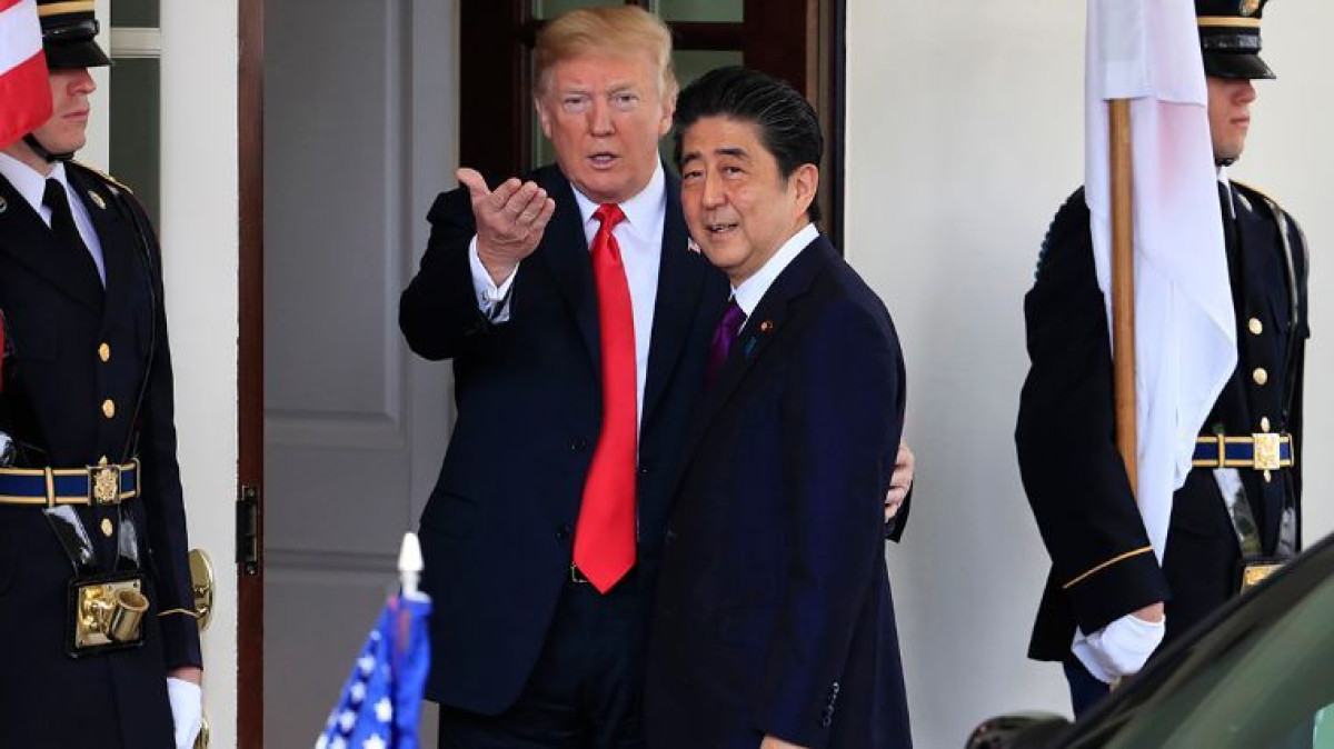 Trump hace nuevamente comentarios racistas contra México y Francia