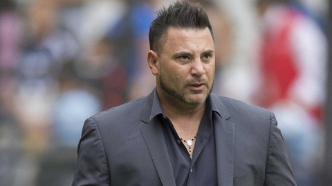 El “turco” Mohamed muy cerca de dirigir en Europa