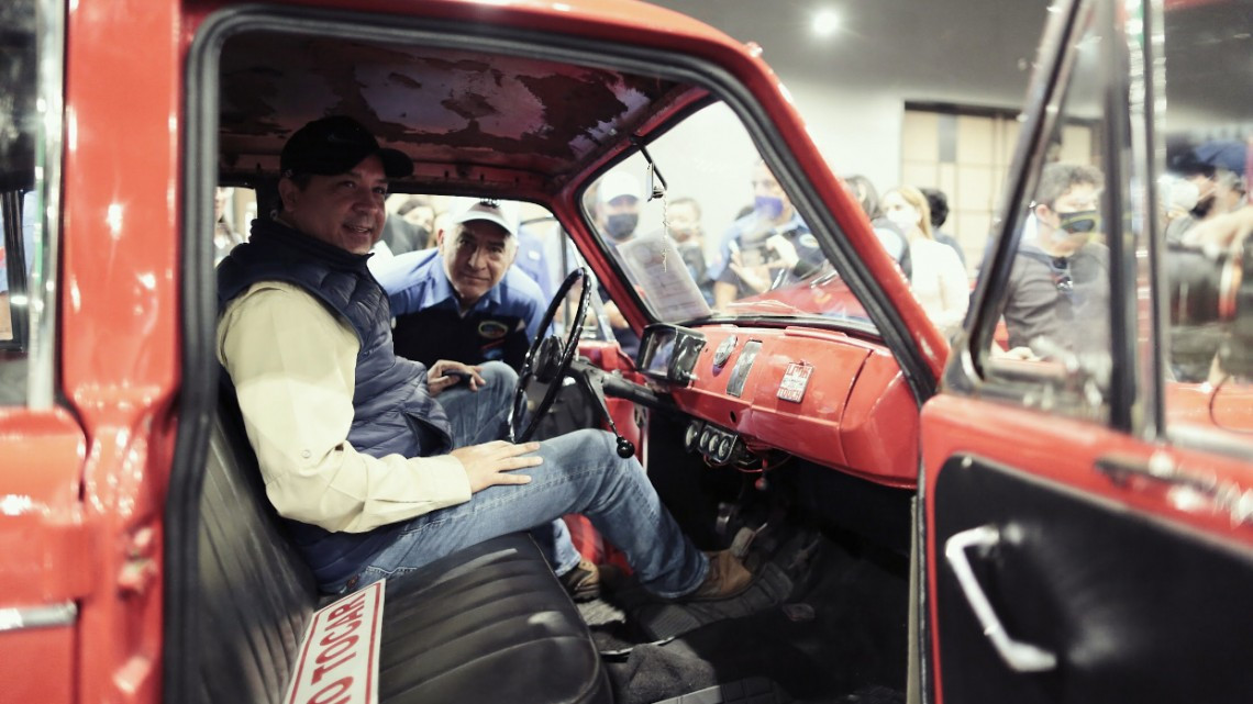 Reynosa fue sede de exhibición de autos clásicos y antiguos