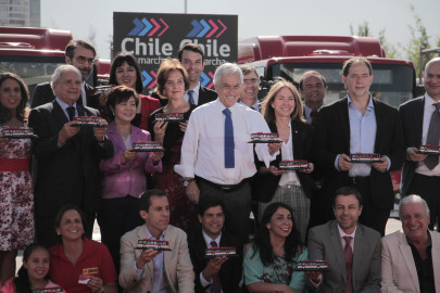 Ponen en funcionamiento 100 autobuses eléctricos en Chile