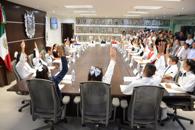 Invita Municipio a estudiantes a participar en Cabildo Infantil 2019 