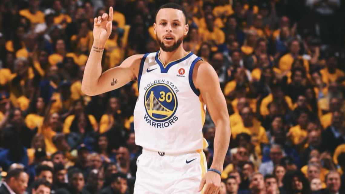 Warriors liquidan a los Pelicans y avanzan a la Final de la Conferencia Oeste