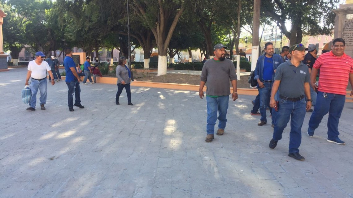 Trabajadores del municipio exigen aumento salarial