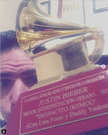 Latin Grammy de Justin Bieber nunca llegó a sus manos
