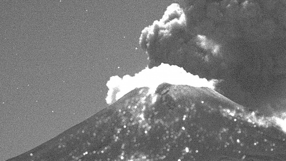 Registran explosión en el Popocatépetl