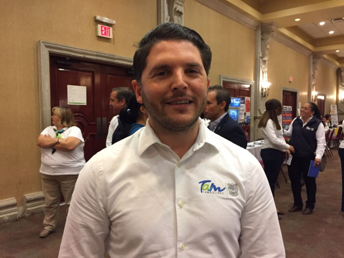 Brindan capacitación a jóvenes emprendedores