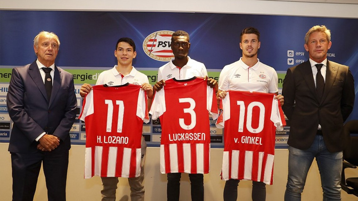 Presenta el PSV a ‘Chucky’ Lozano