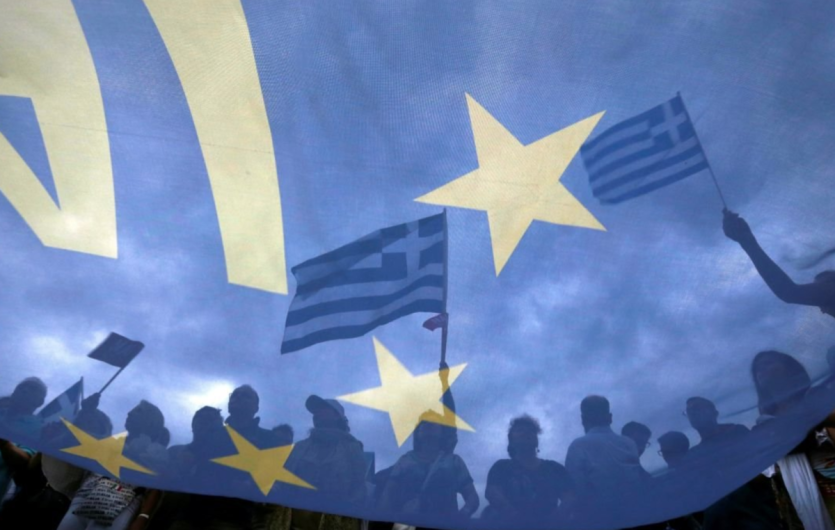 Francia elogia a Grecia por fin de plan de rescate financiero