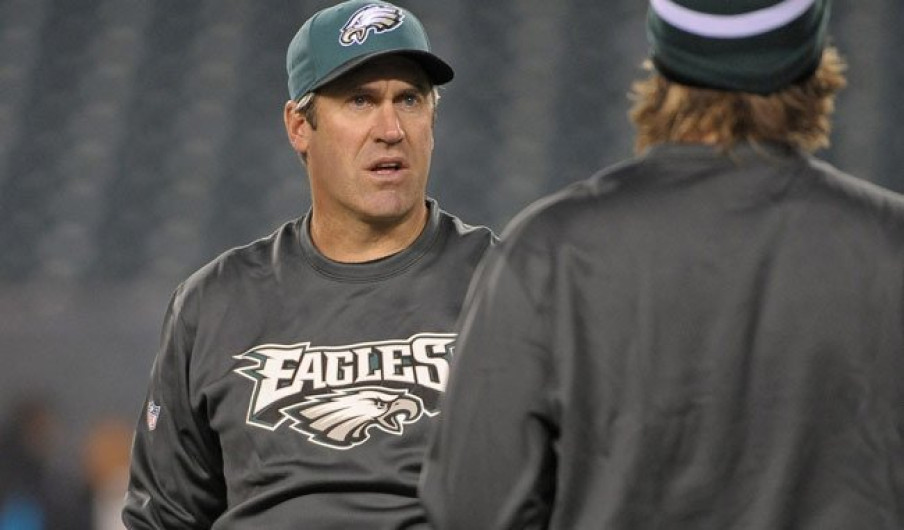 Águilas de Filadelfia renueva al entrenador en jefe Doug Pederson