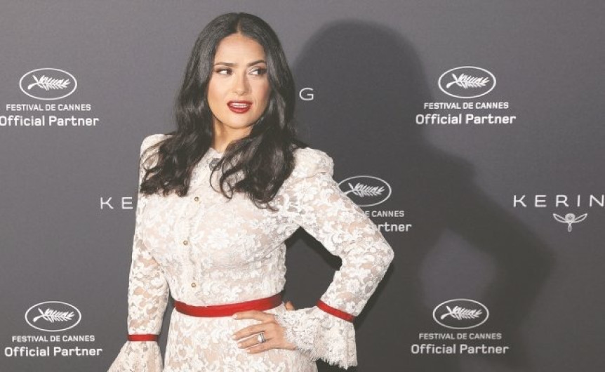 Salma Hayek firma acuerdo con HBO Max