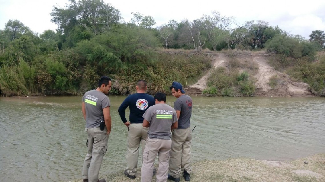 Captura migración a dos borrachos por cruzar el Río Bravo
