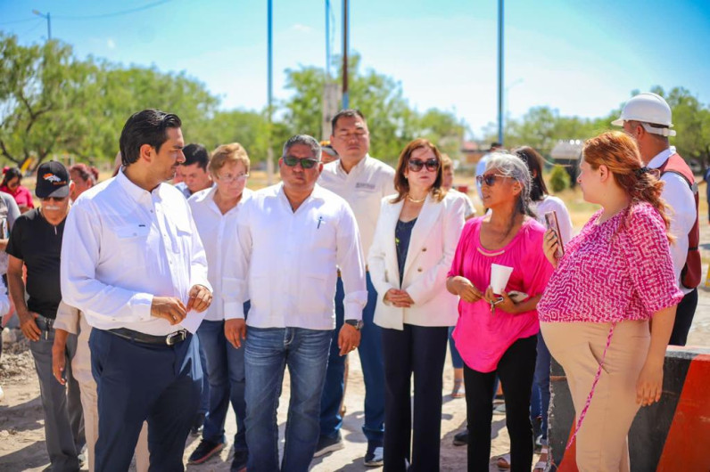 Manifiestan apoyo y agradecimiento al Gobierno de Carlos Peña Ortiz en la Nuevo Amanecer