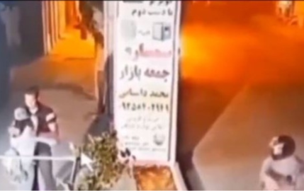 Ladrón "se enamora" de su víctima y la historia cautiva Internet