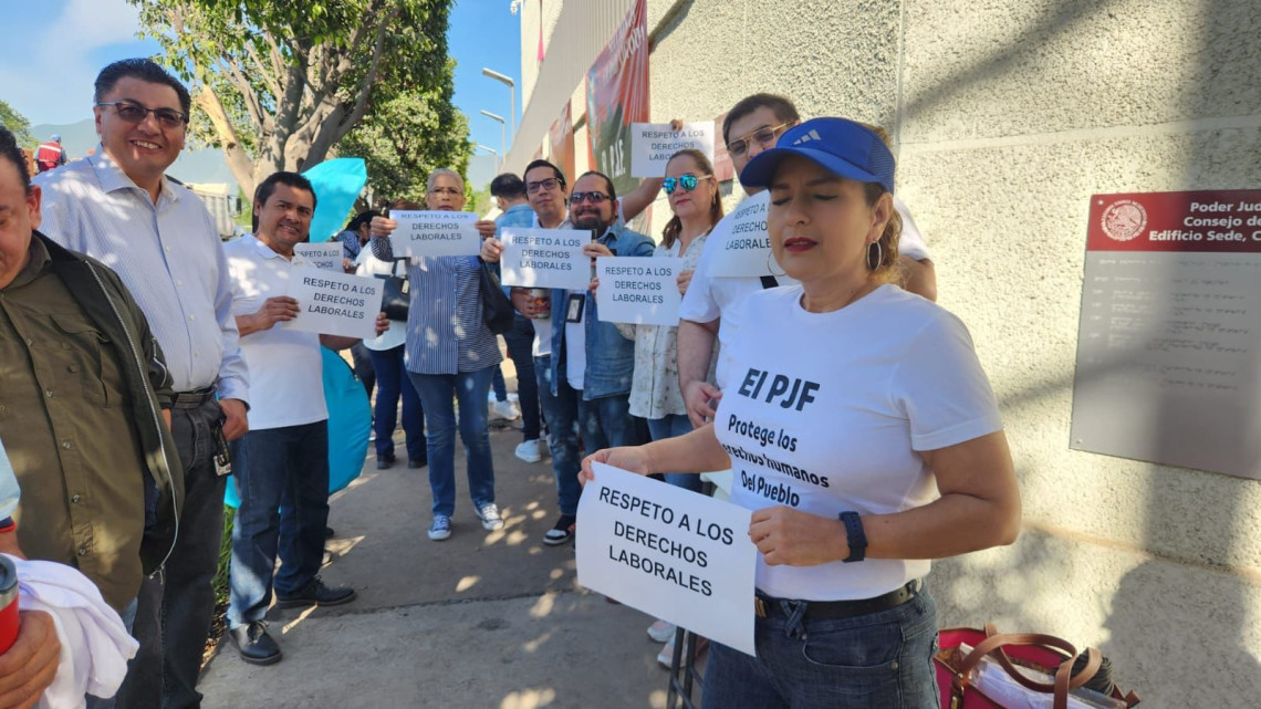 Trabajadores del Poder Judicial de la Federación en Victoria para labores