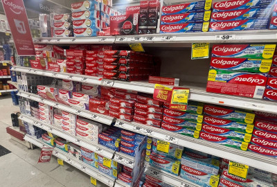 Verifican que pasta Colgate “Clean Mint” no esté a la venta en tiendas