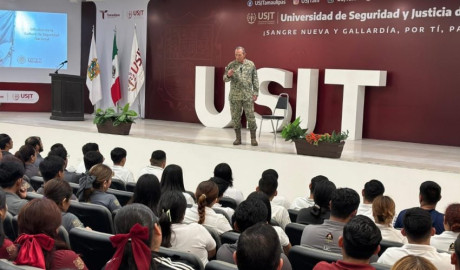 Destaca comandante de la 48 Zona Militar avances en infraestructura y valores de la USJT