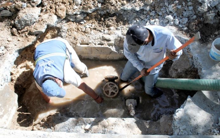 Trabaja COMAPA en mantenimiento de válvulas