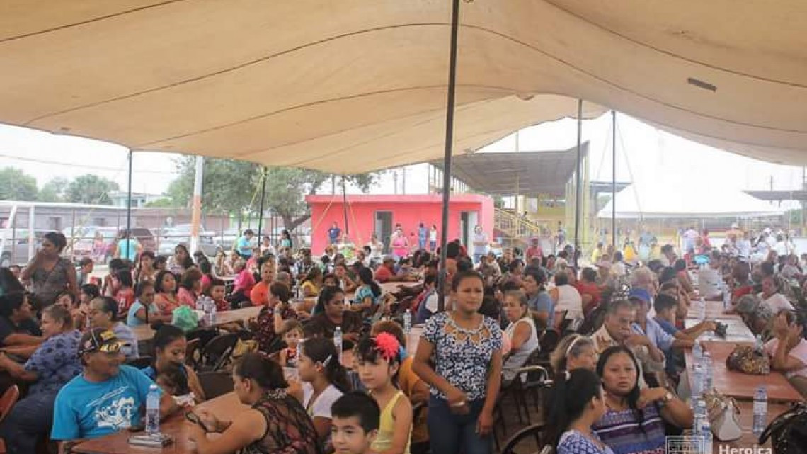 Llevan a cabo convivencia familiar en Matamoros