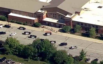 Al menos dos heridos tras tiroteo en preparatoria de Indiana