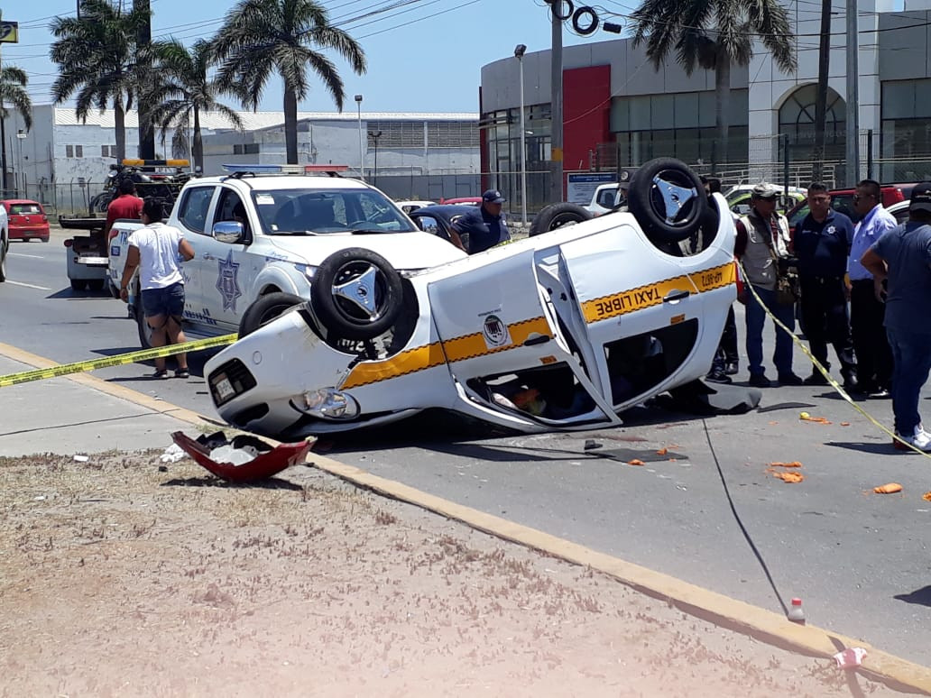 Choque en la avenida de la industria genera saldo rojo, dos fallecidos