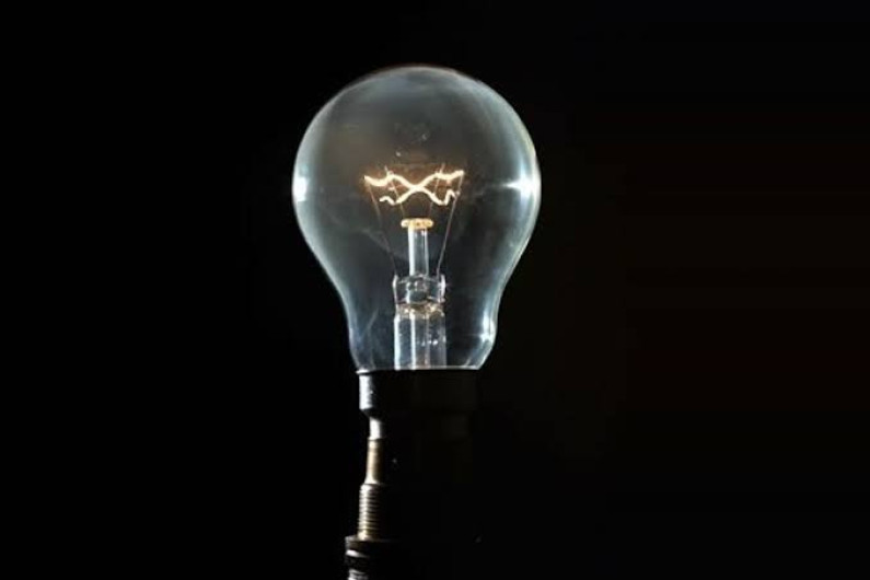 Restablecen el servicio de energía en varias colonias de la frontera