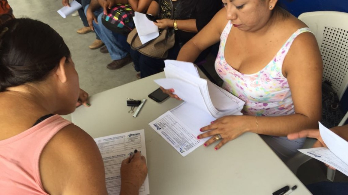 Están por concluir la primera entrega de becas municipales