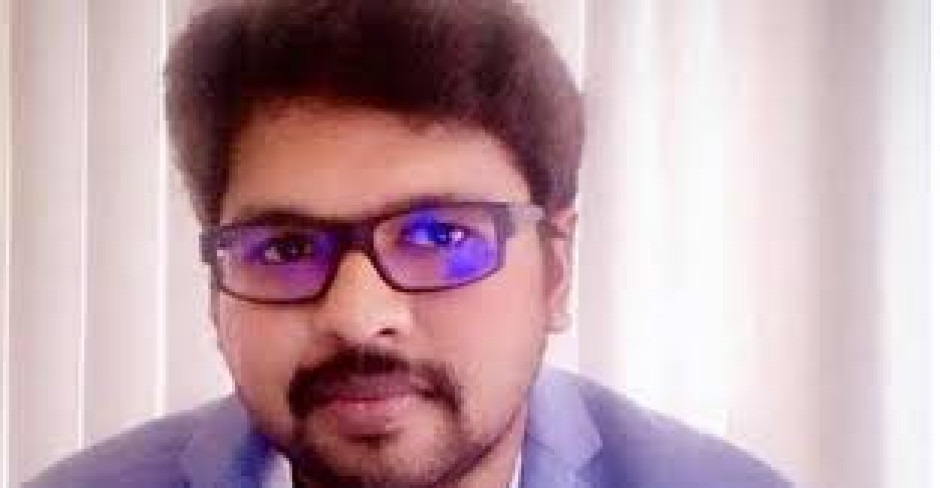 Cineasta indio aconseja a mujeres no resistirse a las violaciones