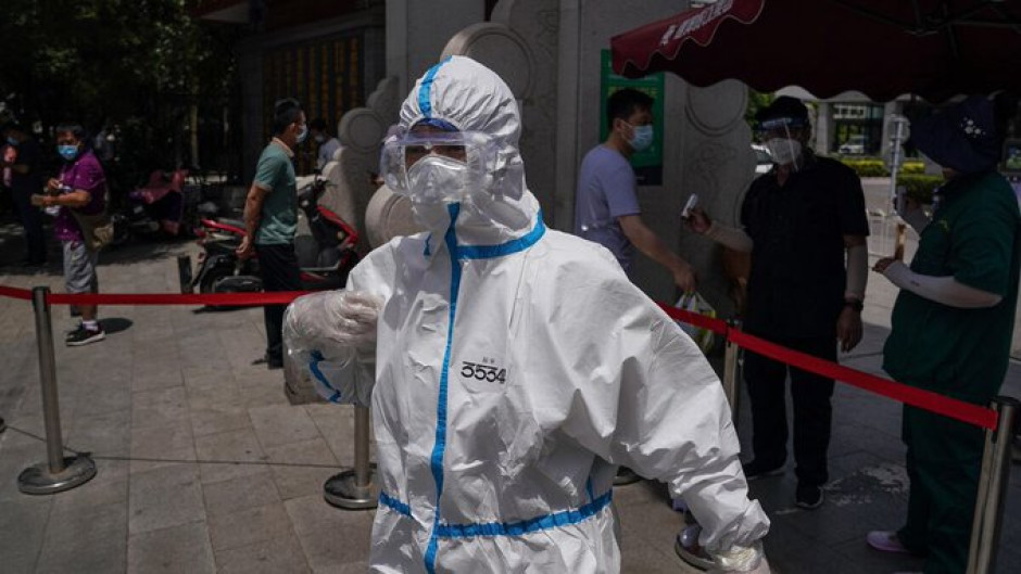 Universidad de Hong Kong detecta primer reinfectado por Covid-19