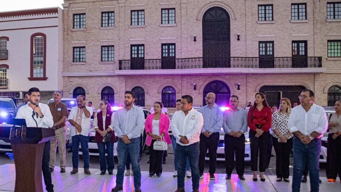 Entregan 14 patrullas de tránsito a la Secretaria de Seguridad y Vialidad