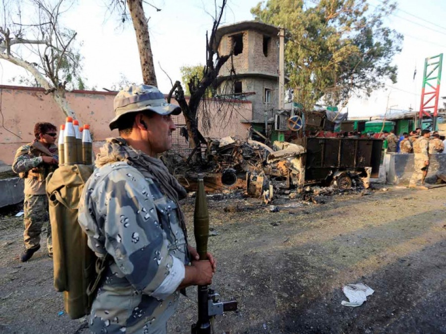 EI ataca prisón y deja 29 muertos