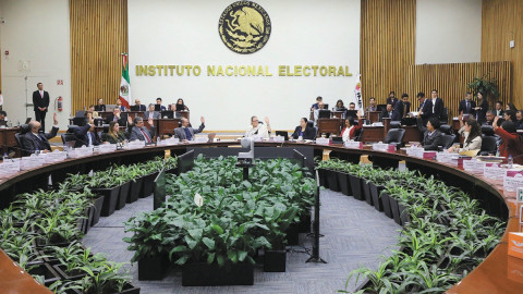 Multa de INE a partidos políticos por irregularidades