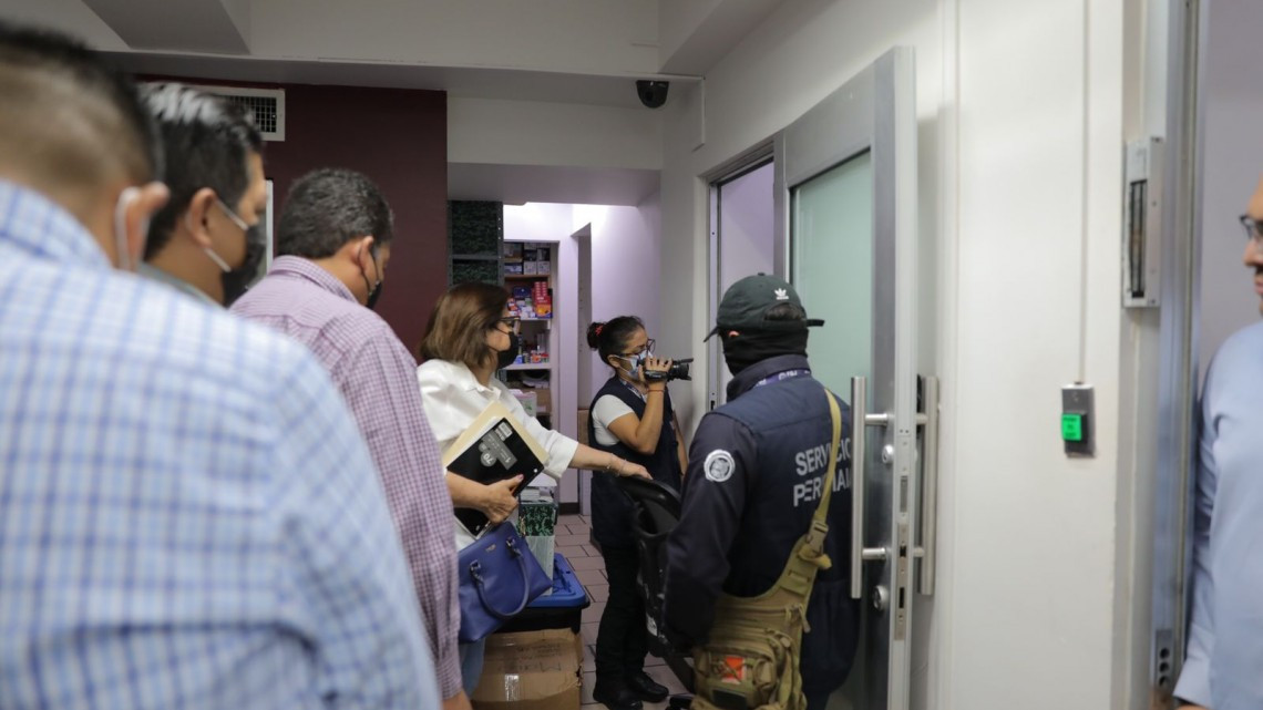 Reporta alcaldesa de Nuevo Laredo cateo de la FGJT a las oficinas de Tesorería