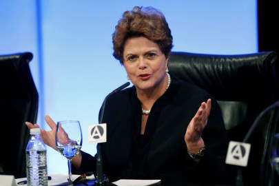 No se retirará candidatura de Lula a la presidencia: Rousseff