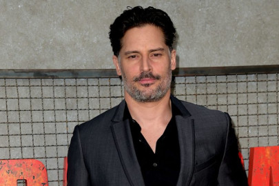 Joe Manganiello regresa al set de Justice League como Deathstroke 