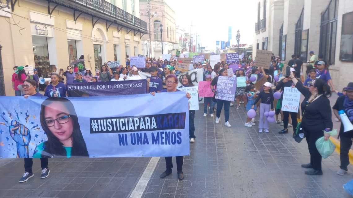 Mujeres marchan por justicia y contra la impunidad en el Día Internacional de la Mujer