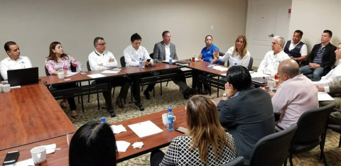 Maki refrenda compromiso con el sector maquilador