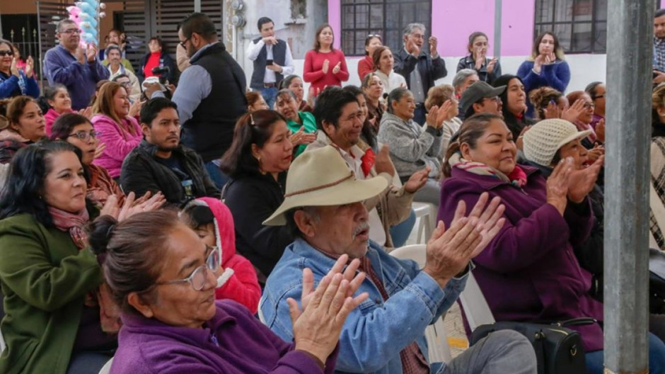 Entregan obra de pavimentación en colonia Obrera