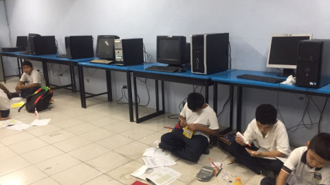 Inauguraran laboratorio de cómputo en la escuela La Corregidora 