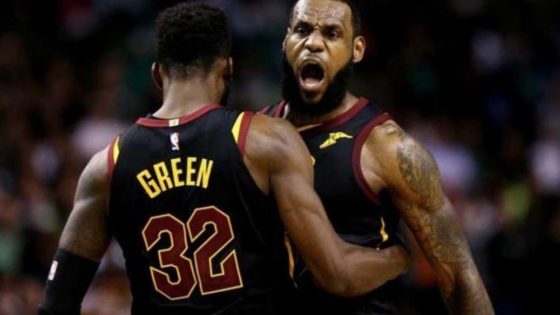 Cavs avanzan a finales por cuarto año consecutivo. LeBron se lleva la noche.