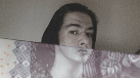 Antonio, el hombre de la máscara de billetes