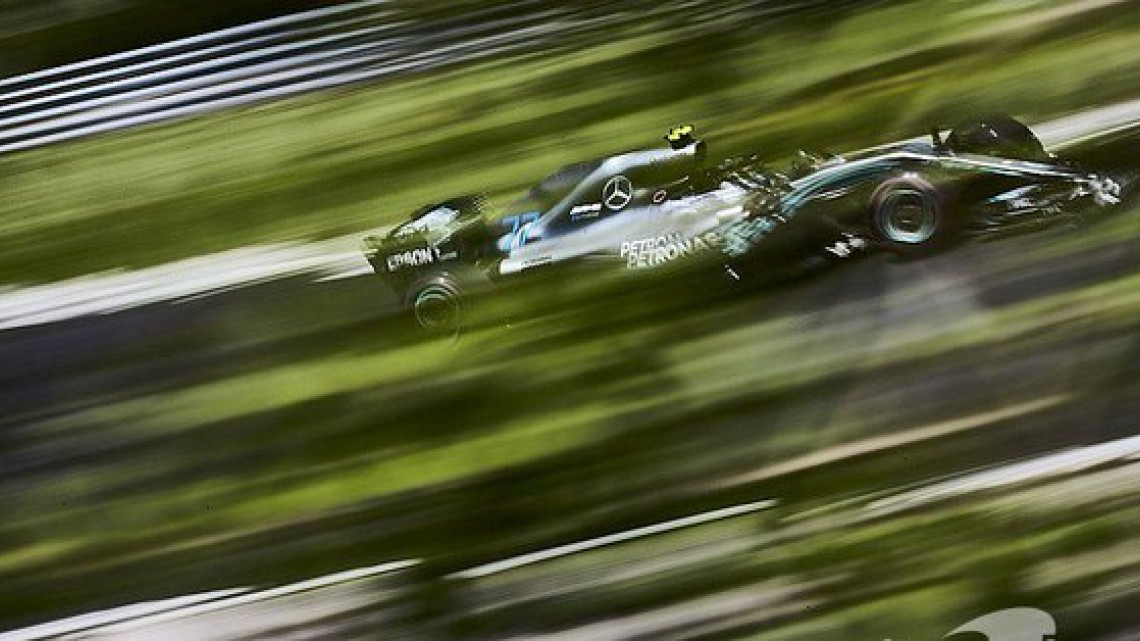 Lewis Hamilton gana en el GP de Hungría, Checo Pérez termina en la décimo cuarta posición