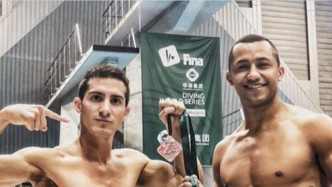 Ganan Rommel Pacheco y Jahir Ocampo medalla de plata en Serie Mundial en China