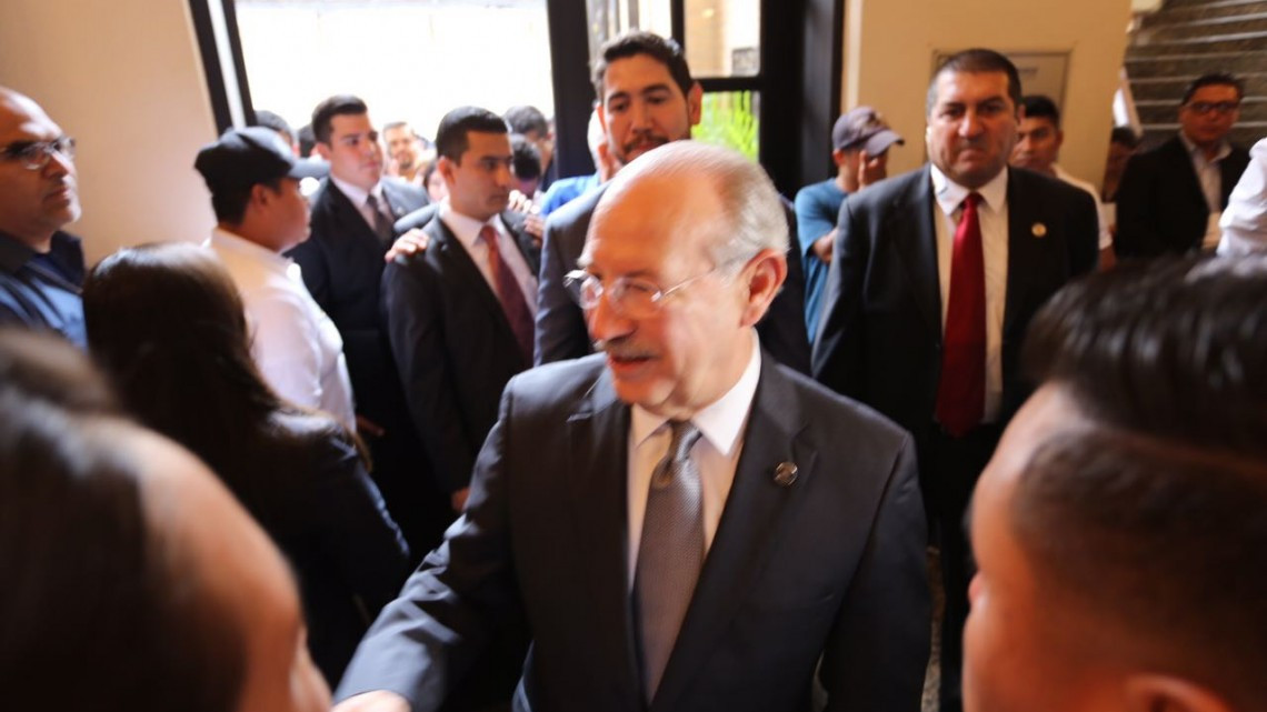 Chuchín rinde su primer informe de gobierno 