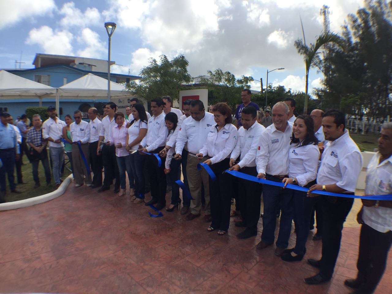 Madero entrega plaza en beneficio familias de la colonia Jiménez Macías