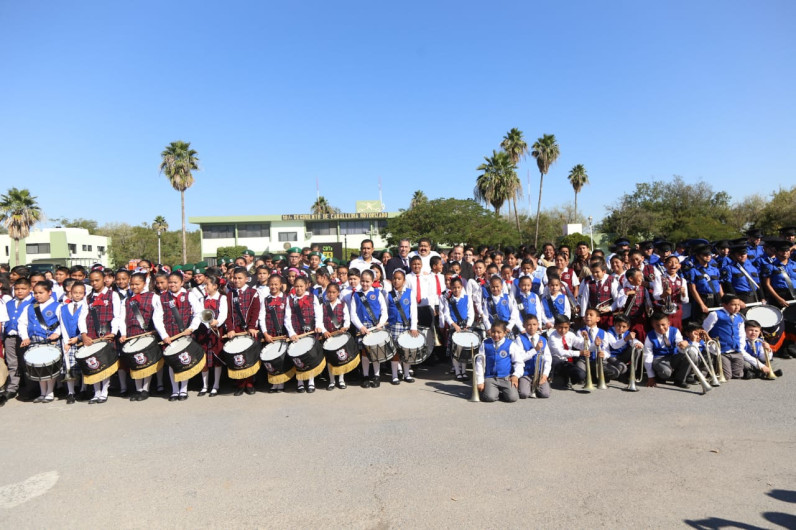 Convivieron familias con Bandas de Guerra municipales